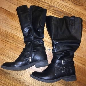 Black Boots New
